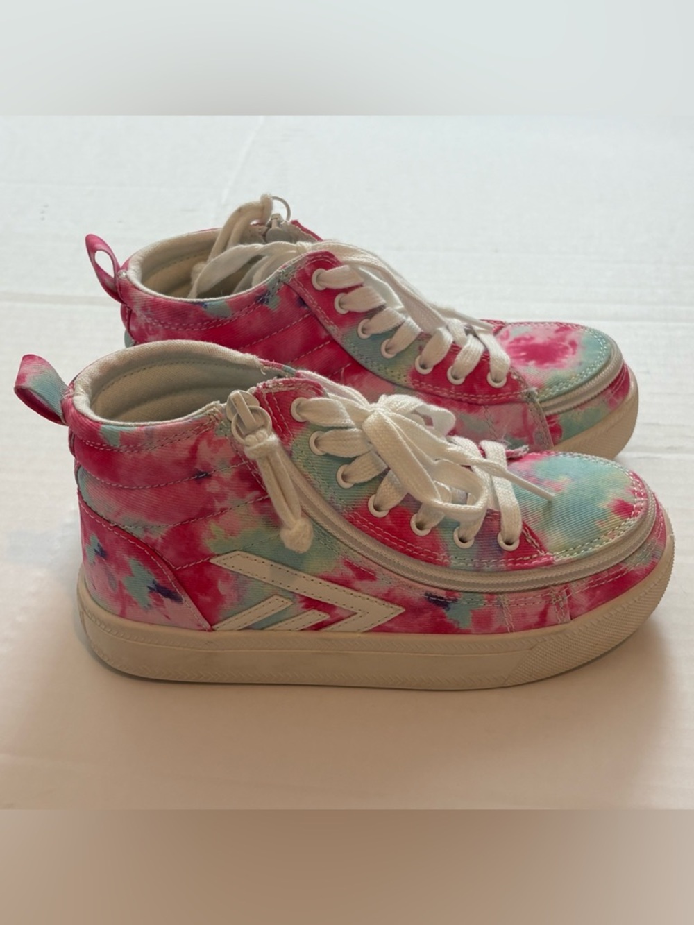 Billy Footwear Pink Blue Watercolor Sneaker Girls 13 Wide